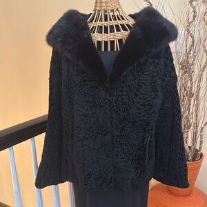 Russian black broadtail fur 🔥Sale🔥with sable fur collar Vintage